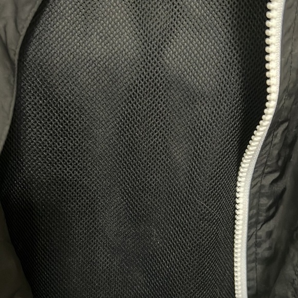 Fila sport golf light jacket XXL - Picture 6 of 9